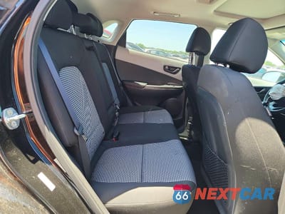 Zdjęcie 11 z 13 samochodu: 2018 HYUNDAI KONA SEL VIN:KM8K62AA8JU097206 - miniatura