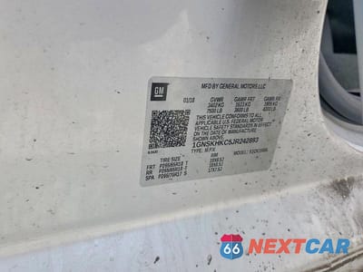 Zdjęcie 13 z 13 samochodu: 2018 CHEVROLET SUBURBAN K1500 LT VIN:1GNSKHKC5JR242893 - miniatura