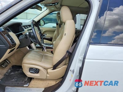 Zdjęcie 7 z 13 samochodu: 2015 LAND ROVER RANGE ROVER SUPERCHARGED VIN:SALGS2TF2FA232969 - miniatura