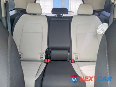 Zdjęcie 10 z 13 samochodu: 2025 HONDA CR-V EX VIN:2HKRS3H42SH309758 - miniatura
