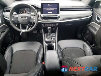 Zdjęcie 8 z 13 samochodu: 2024 JEEP COMPASS LATITUDE VIN:3C4NJDBNXRT599184 - miniatura