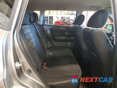 Zdjęcie 10 z 11 samochodu: 2012 KIA SOUL + VIN:KNDJT2A65C7456954 - miniatura