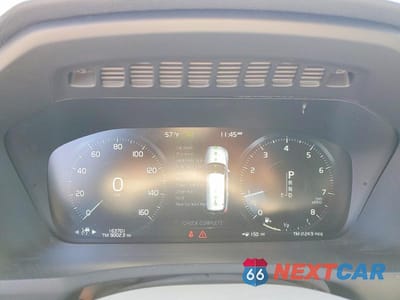 Zdjęcie 9 z 12 samochodu: 2016 VOLVO XC90 T6 VIN:YV4A22PK0G1032787 - miniatura