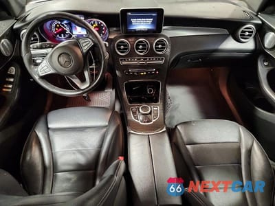 Zdjęcie 8 z 12 samochodu: 2018 MERCEDES-BENZ GLC 300 4MATIC VIN:WDC0G4KB0JV101670 - miniatura