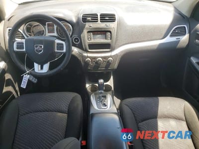Zdjęcie 8 z 13 samochodu: 2019 DODGE JOURNEY SE VIN:3C4PDCBB0KT859842 - miniatura
