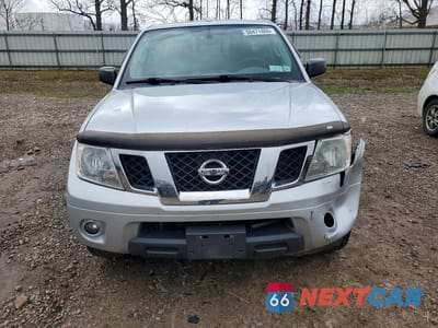 Piąte zdjęcie samochodu w środku: 2015 NISSAN FRONTIER SV VIN:1N6AD0FV6FN769770 - miniatura