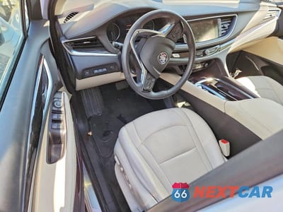 Zdjęcie 8 z 13 samochodu: 2022 BUICK ENCLAVE PREMIUM VIN:5GAEVBKWXNJ151001 - miniatura