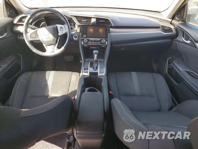Zdjęcie 8 z 11 samochodu: 2020 HONDA CIVIC EX VIN:19XFC1F34LE215417 - miniatura