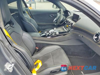 Zdjęcie 10 z 13 samochodu: 2018 MERCEDES-BENZ AMG GT R VIN:WDDYJ7KA6JA013187 - miniatura