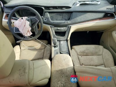 Zdjęcie 8 z 12 samochodu: 2017 CADILLAC XT5 LUXURY VIN:1GYKNBRS0HZ122403 - miniatura
