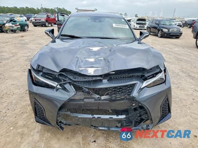 Piąte zdjęcie samochodu w środku: 2023 LEXUS IS 350 F SPORT VIN:JTHGZ1E21P5028499 - miniatura