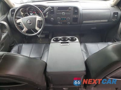 Zdjęcie 8 z 12 samochodu: 2012 GMC SIERRA K1500 SLE VIN:3GTP2VE79CG156632 - miniatura