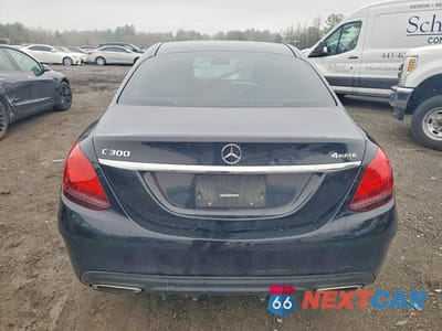 Zdjęcie 6 z 12 samochodu: 2019 MERCEDES-BENZ C 300 4MATIC VIN:55SWF8EB0KU284900 - miniatura