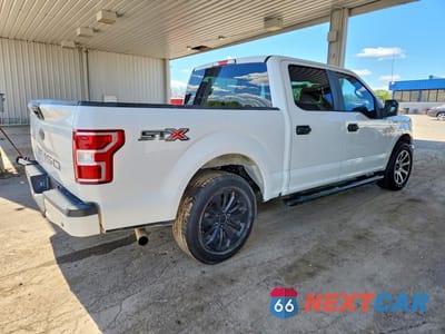 Trzecie zdjęcie samochodu z tyłu: 2019 FORD F150 SUPERCREW VIN:1FTEW1C55KFB03626 - miniatura