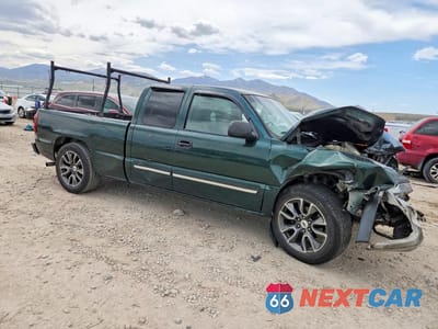 Czwarte zdjęcie samochodu z boku: 2005 CHEVROLET SILVERADO C1500 VIN:1GCEC19V65Z357882 - miniatura