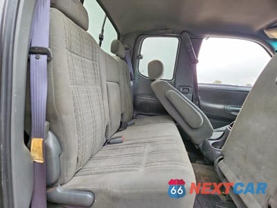 Zdjęcie 10 z 12 samochodu: 2003 TOYOTA TUNDRA ACCESS CAB SR5 VIN:5TBBT441X3S400541 - miniatura