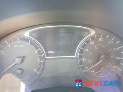 Zdjęcie 9 z 12 samochodu: 2017 NISSAN ALTIMA 2.5 SR VIN:1N4AL3AP4HC122725 - miniatura