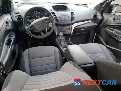 Zdjęcie 8 z 13 samochodu: 2019 FORD ESCAPE S VIN:1FMCU0F75KUB92819 - miniatura