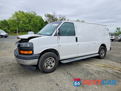 2017 GMC SAVANA G2500 1GTW7AFF0H1906677 - główne zdjęcie licytacji z USA - miniatura