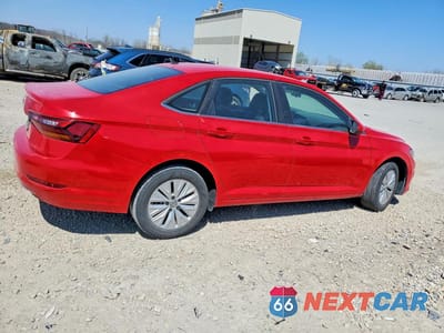 Trzecie zdjęcie samochodu z tyłu: 2019 VOLKSWAGEN JETTA S VIN:3VWCB7BU5KM174109 - miniatura