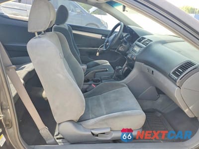 Zdjęcie 10 z 12 samochodu: 2006 HONDA ACCORD LX VIN:1HGCM723X6A021413 - miniatura