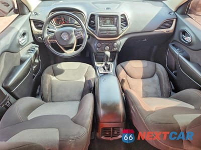 Zdjęcie 8 z 13 samochodu: 2022 JEEP CHEROKEE SPORT VIN:1C4PJLAB0GW362463 - miniatura