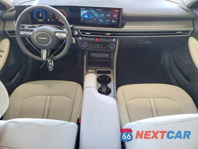 Zdjęcie 8 z 11 samochodu: 2025 HYUNDAI SONATA SEL VIN:KMHL64JA0SA511727 - miniatura