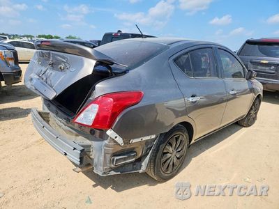 Trzecie zdjęcie samochodu z tyłu: 2017 NISSAN VERSA 1.6 SV VIN:3N1CN7AP4HK405658 - miniatura
