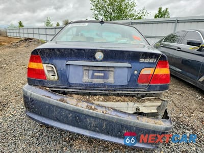 Zdjęcie 6 z 12 samochodu: 2004 BMW 325 I VIN:WBAET37404NJ42524 - miniatura
