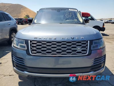 Piąte zdjęcie samochodu w środku: 2018 LAND ROVER RANGE ROVER HSE VIN:SALGS2SV1JA509158 - miniatura