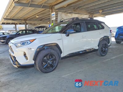2019 TOYOTA RAV4 XSE JTMEWRFV8KJ017072 - główne zdjęcie licytacji z USA - miniatura