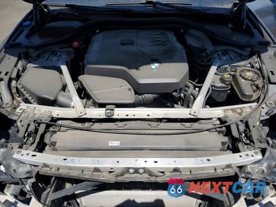 Zdjęcie 11 z 12 samochodu: 2022 BMW 530 I VIN:WBA53BH0XNWX57986 - miniatura
