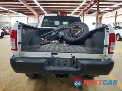 Zdjęcie 6 z 12 samochodu: 2023 RAM 3500 TRADESMAN VIN:3C63R3CL4PG545903 - miniatura