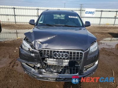 Piąte zdjęcie samochodu w środku: 2015 AUDI Q7 PREMIUM PLUS VIN:WA1LGAFE0FD027440 - miniatura