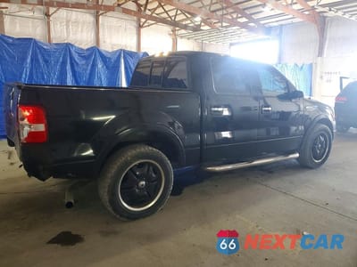 Trzecie zdjęcie samochodu z tyłu: 2004 FORD F150 SUPERCREW VIN:1FTPW12534KB96165 - miniatura