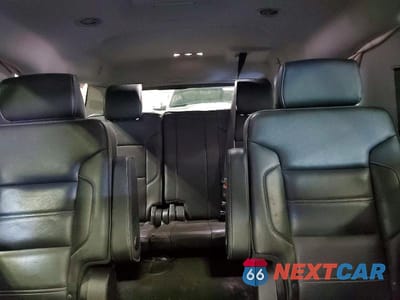 Zdjęcie 10 z 12 samochodu: 2018 GMC YUKON XL DENALI VIN:1GKS2HKJ2JR235153 - miniatura