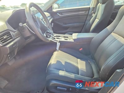 Zdjęcie 7 z 13 samochodu: 2018 HONDA ACCORD EX VIN:1HGCV1F44JA147675 - miniatura