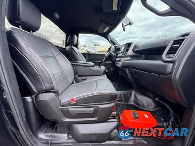Zdjęcie 6 z 10 samochodu: 2023 RAM 3500 VIN:3C7WRSBL4PG516115 - miniatura