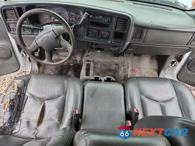 Zdjęcie 8 z 12 samochodu: 2006 CHEVROLET SILVERADO K1500 VIN:2GCEK19V161307291 - miniatura