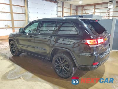 Drugie zdjęcie samochodu z przodu: 2018 JEEP GRAND CHEROKEE LAREDO VIN:1C4RJFAGXJC420741 - miniatura