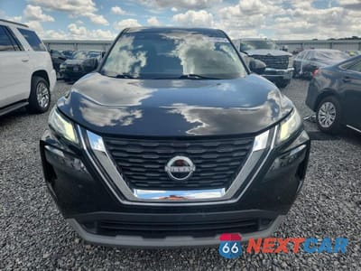 Piąte zdjęcie samochodu w środku: 2023 NISSAN ROGUE S VIN:5N1BT3AB4PC929582 - miniatura