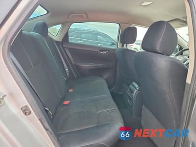 Zdjęcie 10 z 12 samochodu: 2016 NISSAN SENTRA S VIN:3N1AB7AP1GL681921 - miniatura