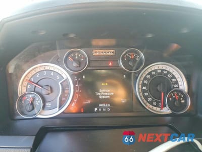 Zdjęcie 9 z 11 samochodu: 2016 RAM 3500 LARAMIE VIN:3C63RRJL2GG155291 - miniatura
