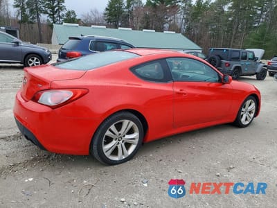 Trzecie zdjęcie samochodu z tyłu: 2011 HYUNDAI GENESIS VIN:KMHHT6KD9BU061450 - miniatura