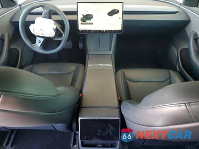 Zdjęcie 8 z 13 samochodu: 2024 TESLA MODEL 3 VIN:5YJ3E1EA8RF746121 - miniatura