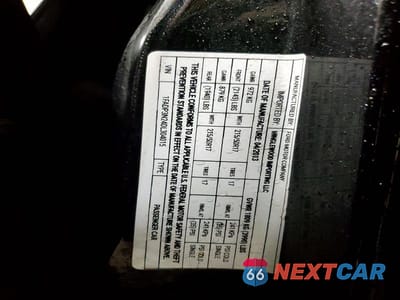 Zdjęcie 12 z 12 samochodu: 2013 FORD FOCUS TITANIUM VIN:1FADP3N24DL304015 - miniatura