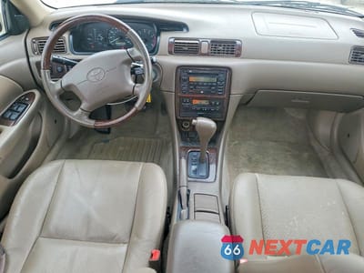 Zdjęcie 8 z 11 samochodu: 2001 TOYOTA CAMRY LE V6 VIN:JT2BF28K710309242 - miniatura
