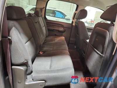 Zdjęcie 10 z 13 samochodu: 2013 CHEVROLET SILVERADO K1500 LT VIN:3GCPKSE71DG339636 - miniatura