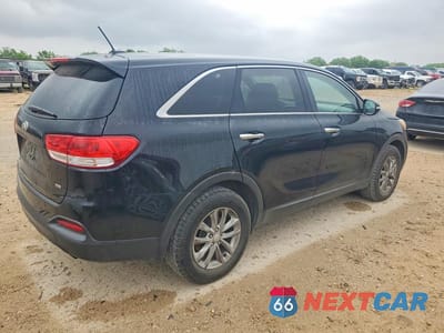 Trzecie zdjęcie samochodu z tyłu: 2016 KIA SORENTO LX VIN:5XYPG4A38GG139274 - miniatura