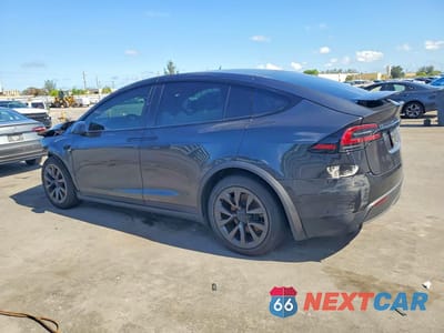 Drugie zdjęcie samochodu z przodu: 2024 TESLA MODEL X VIN:7SAXCDE50RF445213 - miniatura